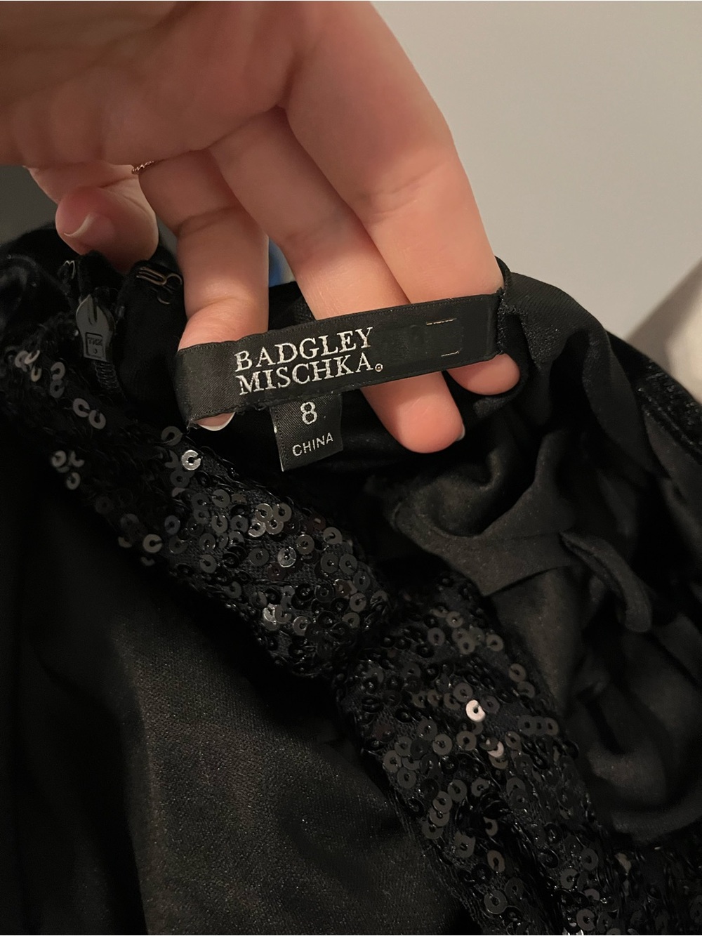 Badgley Mischka Black Velvet Puff-Sleeve Jumpsuit sequin open back bow - Picture 10 of 10